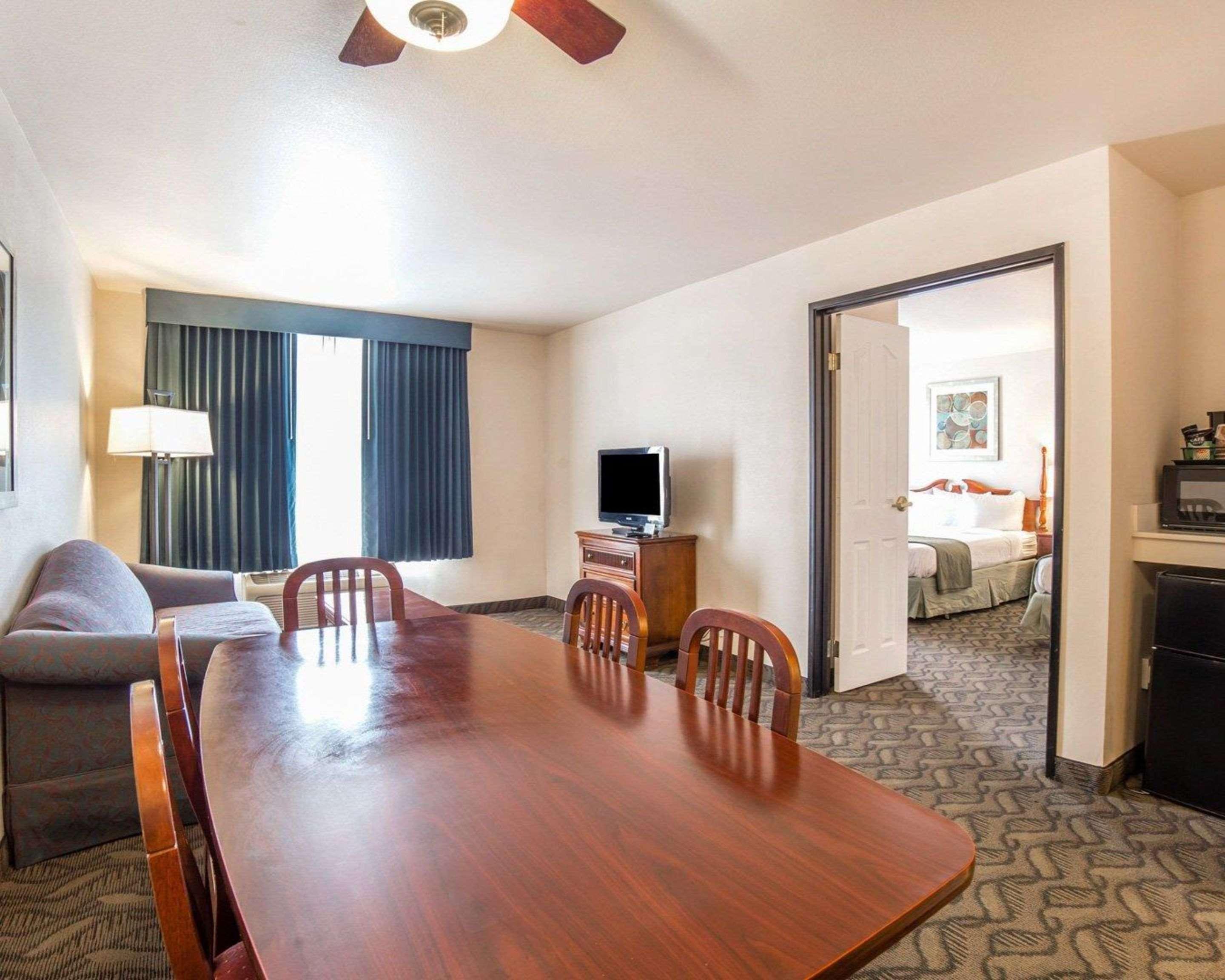 Quality Inn & Suites Airport West Salt Lake City Zewnętrze zdjęcie